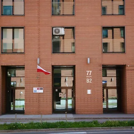 Wygodny Przy Dworcu Apartment
