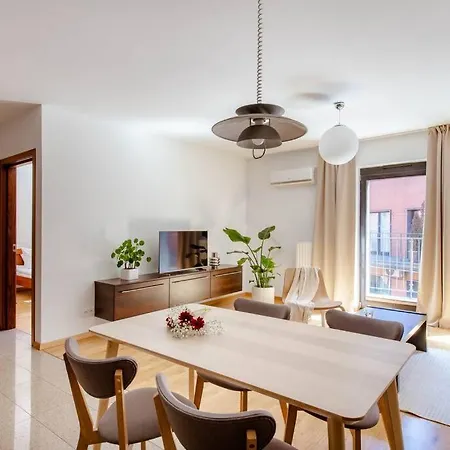 Apartment Wygodny Przy Dworcu *